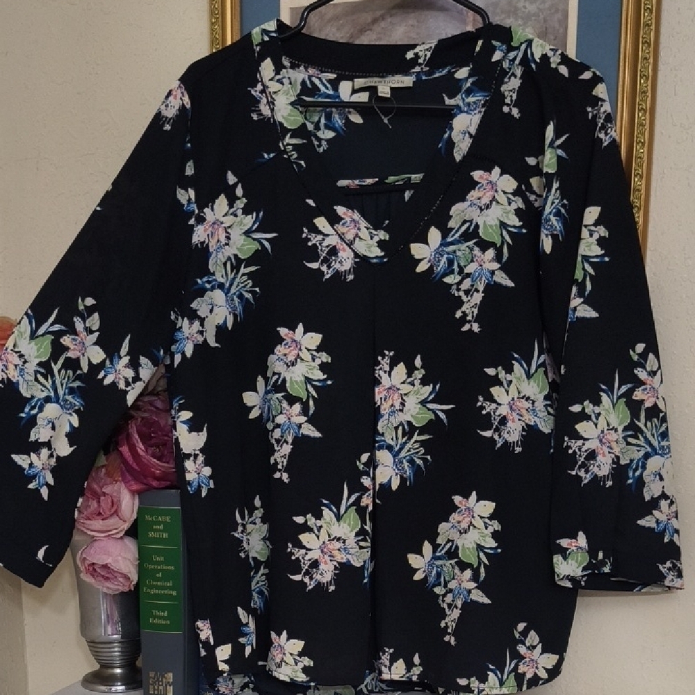 Floral V-Neck Flowy Blouse Size Large Career Office Business Casual